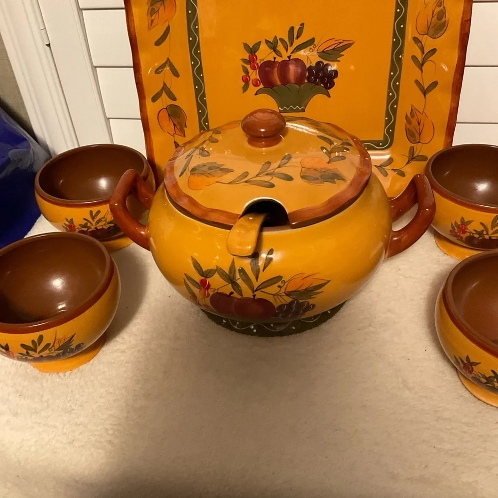 Autumn Harvest Tea Set with Floral Design